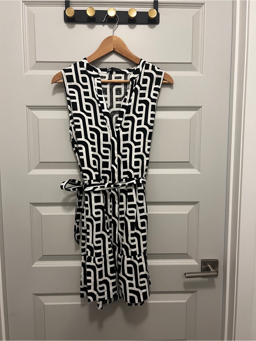 Zara Sleeveless Black & White Geometric Wrap Dress